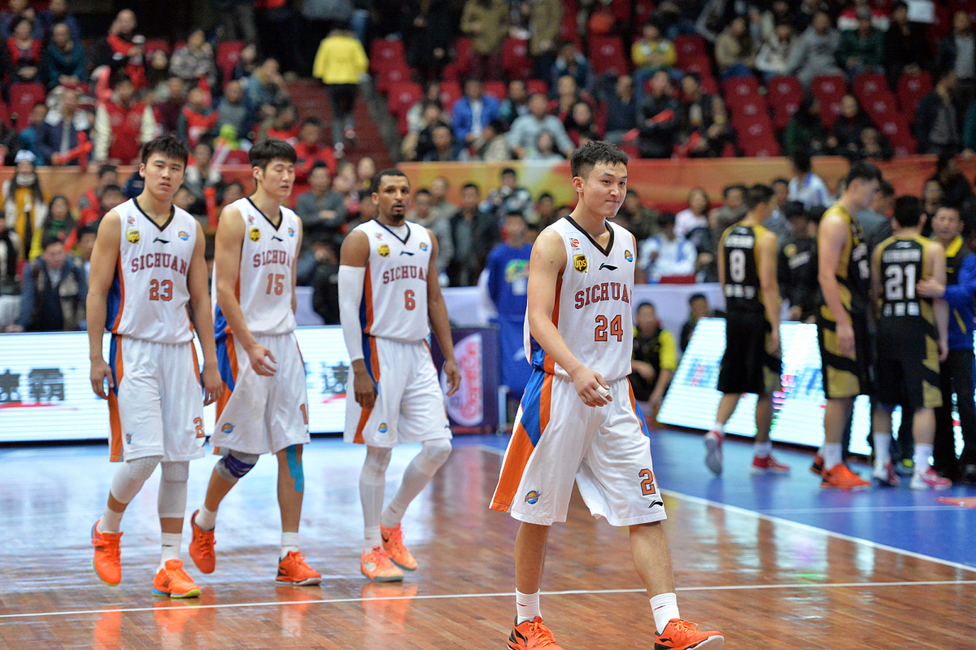 aoa体育娱乐-基础打得扎实！吉林男篮主场大胜，积分榜稳定上升的简单介绍