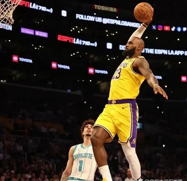 热火大比分领先湖人，总决赛一触即发的简单介绍