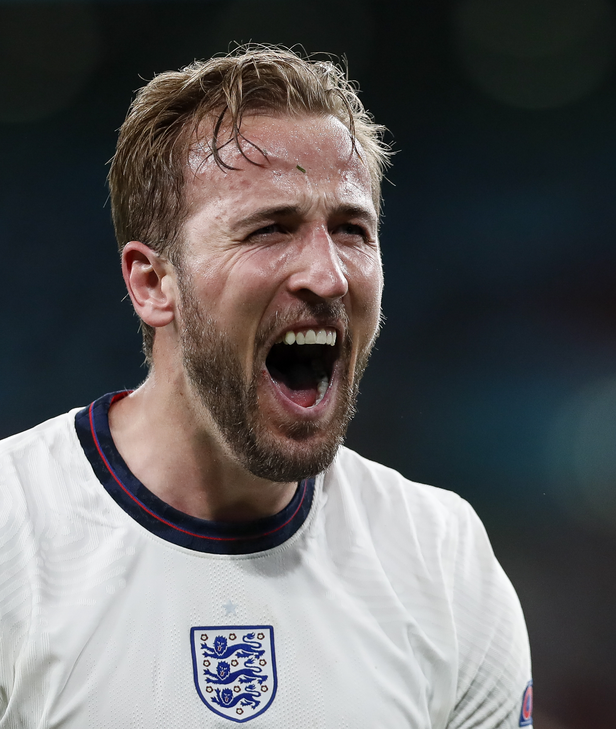 aoa体育新闻-临沂险胜小组第二挺进欧锦赛半决赛