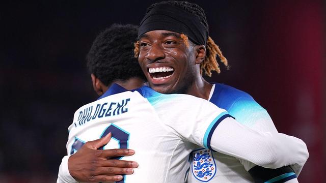 斯洛伐克女足在比赛中实现逆袭 斯洛伐克女足在比赛中实现逆袭