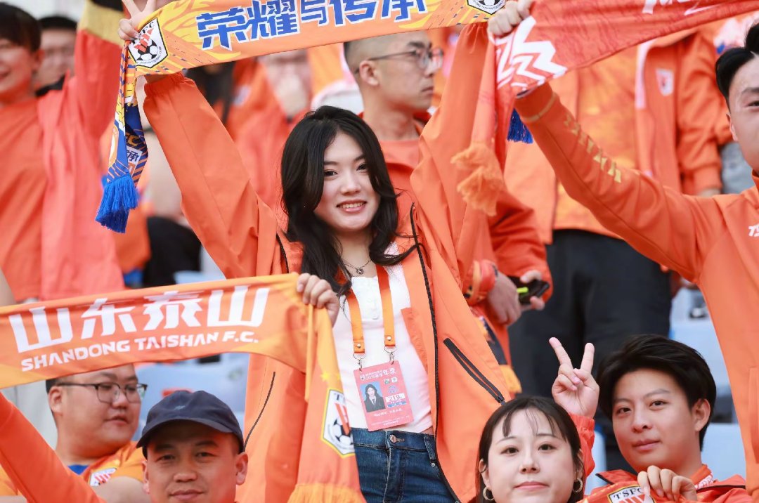 aoa体育直播-体育界掀起了一场热潮，吸引无数观众围观