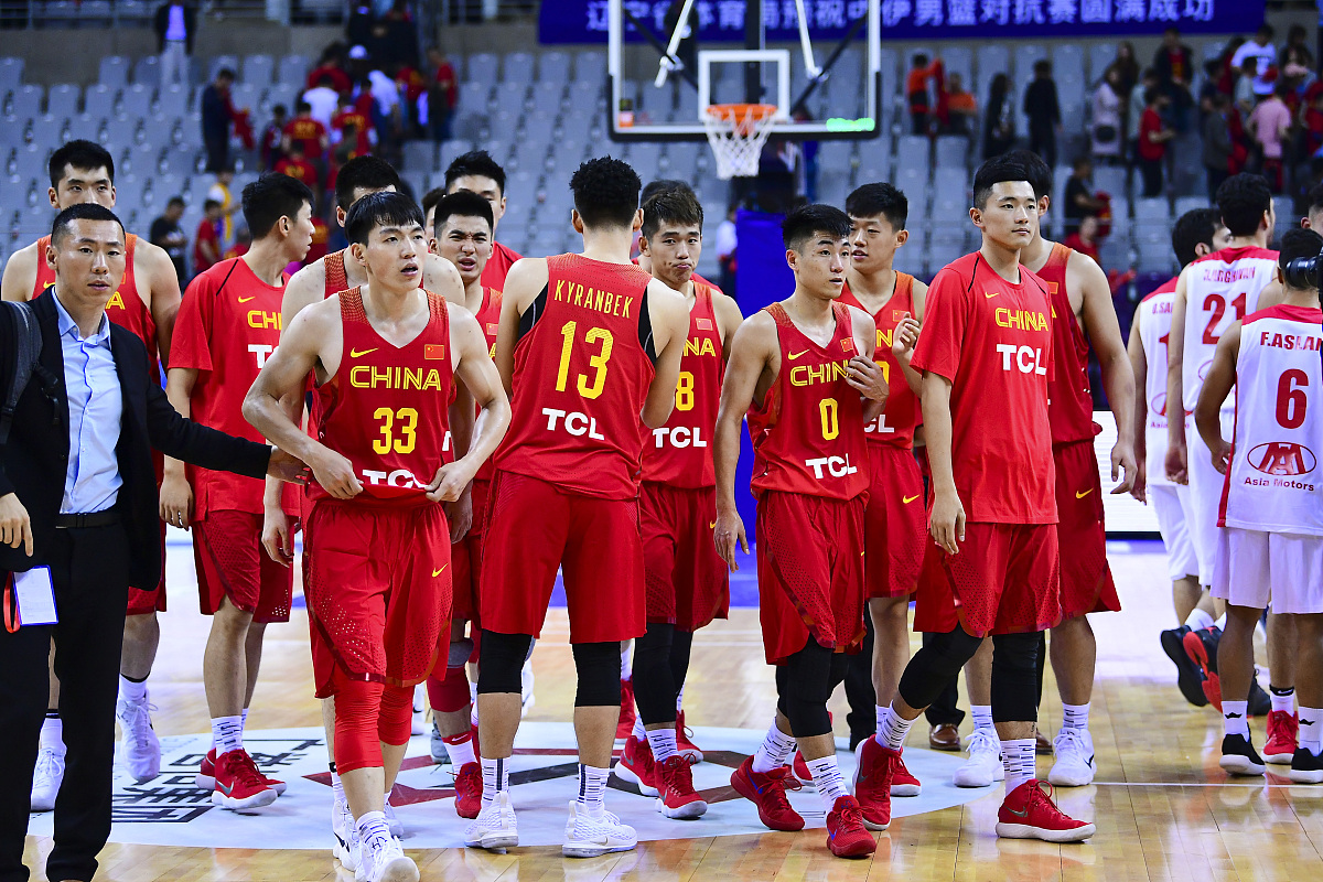 aoa体育活动-包含篮球联赛最新消息：球队实力大比拼的词条