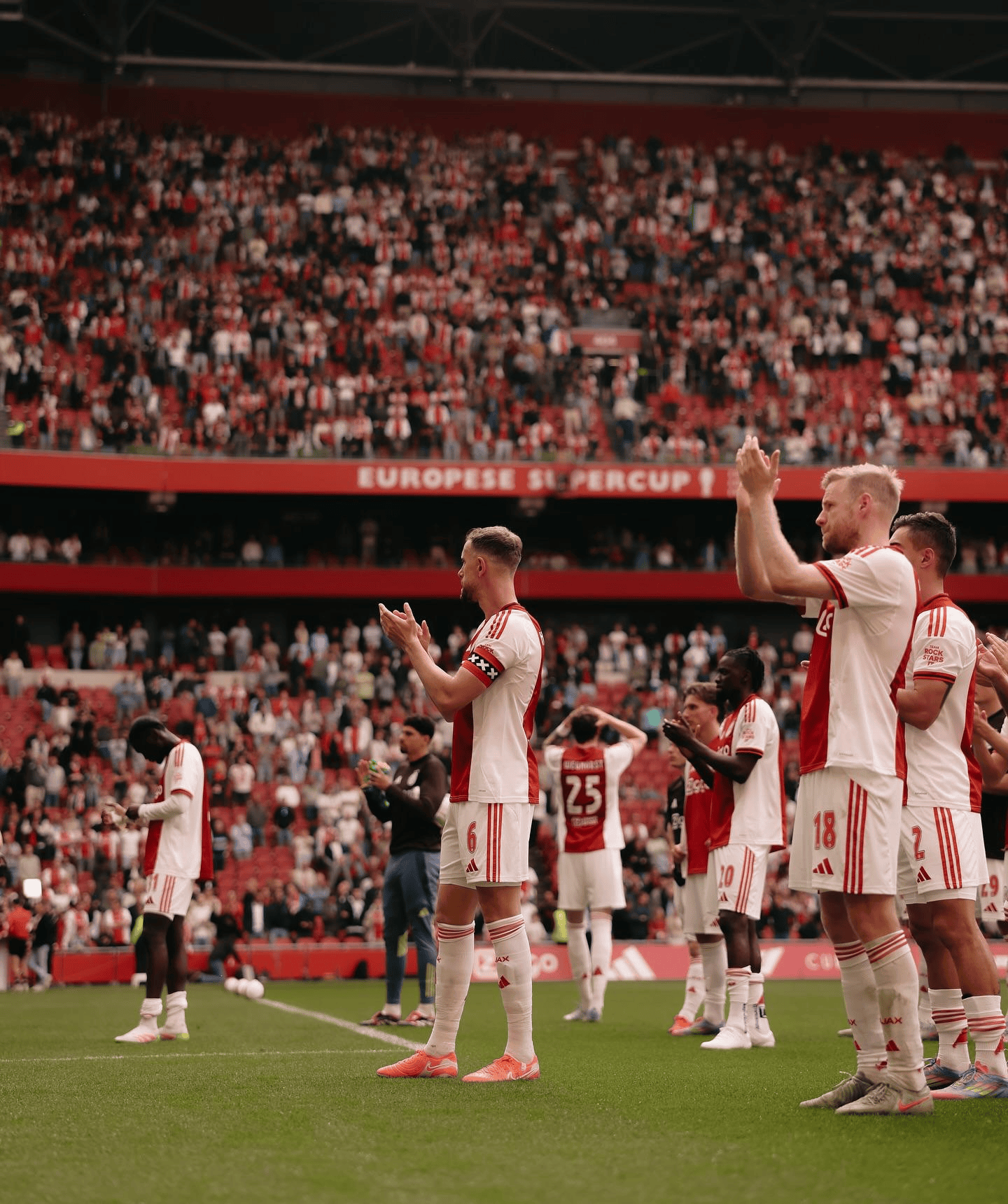 aoa体育培训-包含曼城坚持不懈，准备战胜拜仁慕尼黑的词条