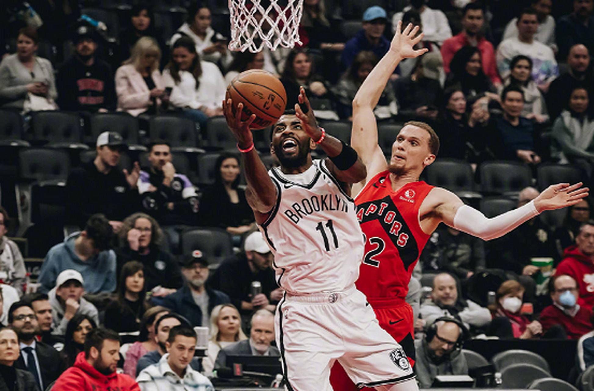 aoa体育活动-猛龙大胜篮网，锁定东部第一